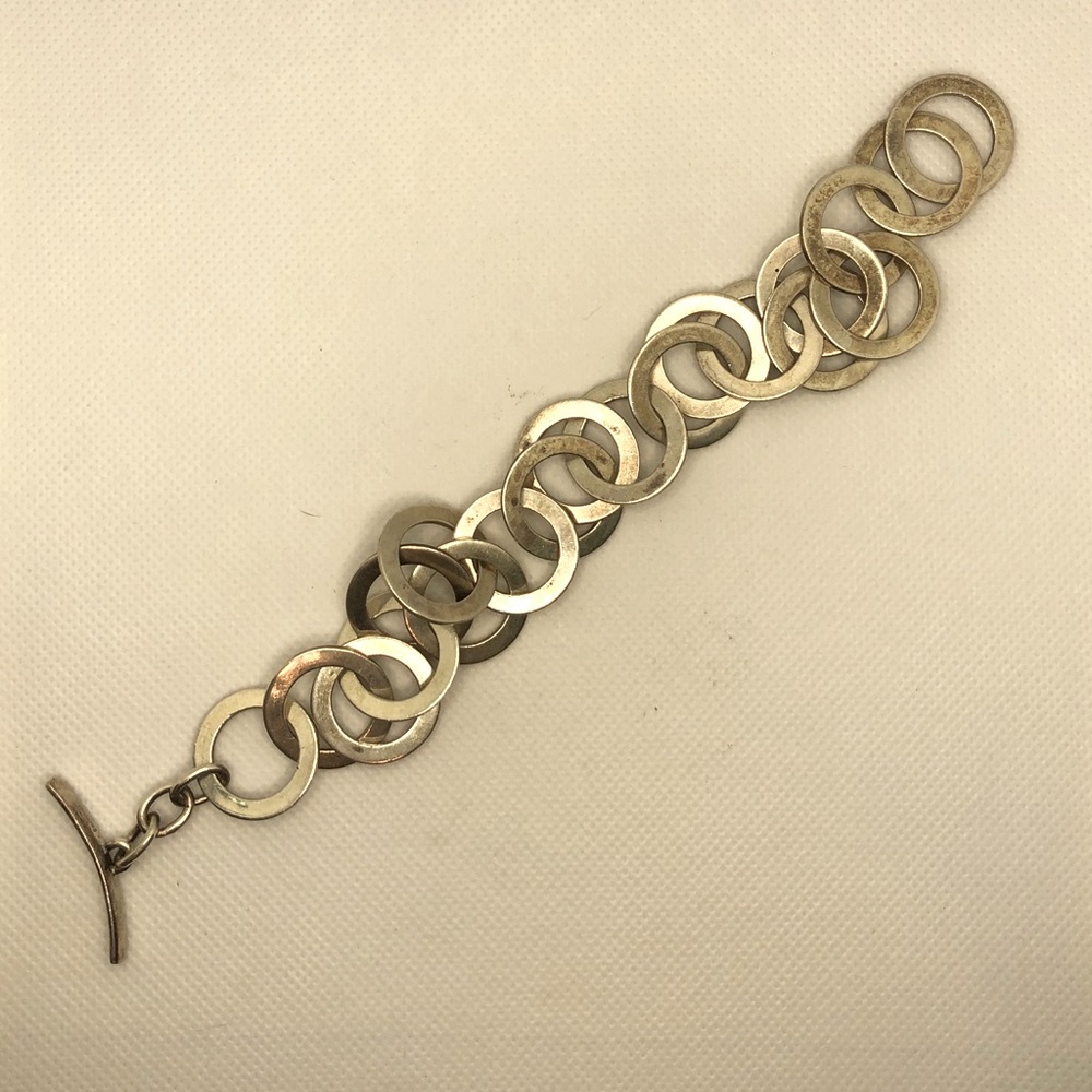 Silpada Circle Link 925 Toggle Bracelet B1404